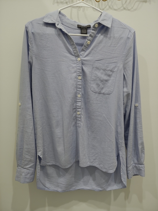 Chelsea & Theodore Tops - Chelsea & Theodore Light Blue Linen-Blend Button Shirt